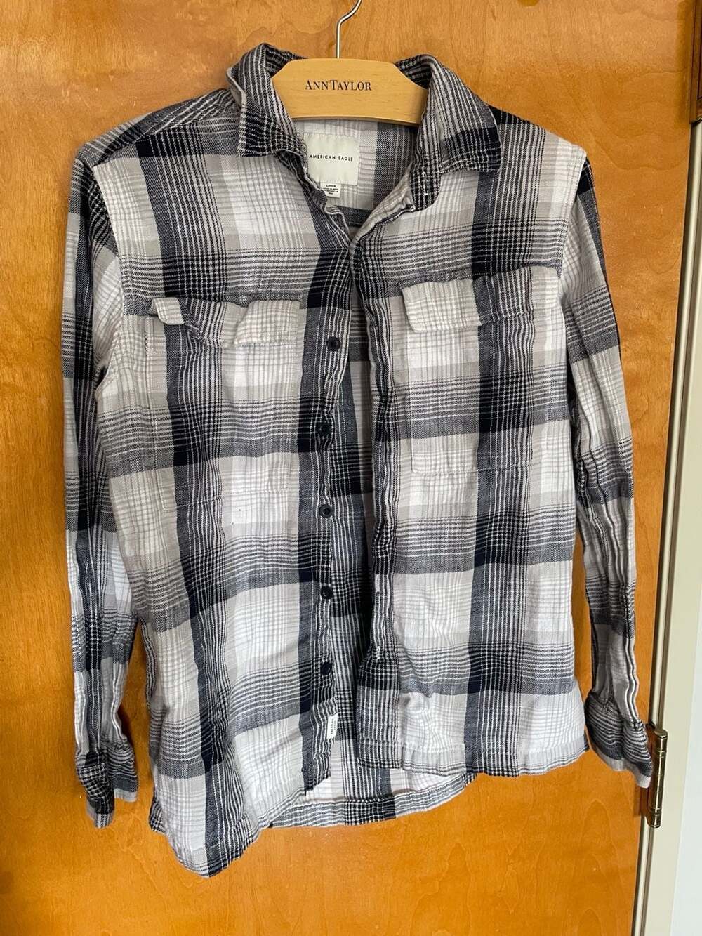 American Eagle Plaid Button Down Shirt Size Small